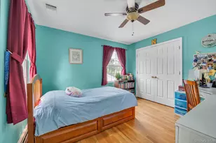 202B 1st St, East Northport, NY 11731 - Photo 17
