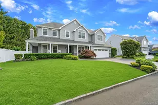70 Summerfield Dr, Holtsville, NY 11742 - Photo 47
