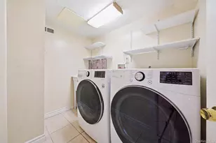102-44 85th Ave, Richmond Hill, NY 11418 - Photo 17