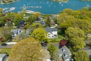 5 Harborview Ln, Huntington, NY 11743 - Photo 27
