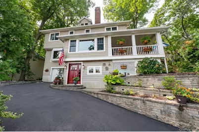 5 Harborview Lane, Huntington, NY 11743 - Photo 1