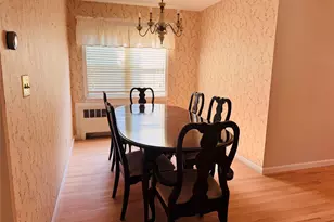 561 Center Dyre Ave, West Islip, NY 11795 - Photo 15