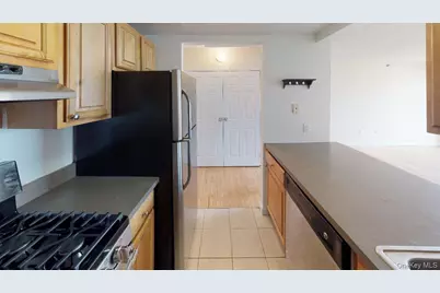 102-02 Queens Boulevard #4C, Forest Hills, NY 11375 - Photo 5