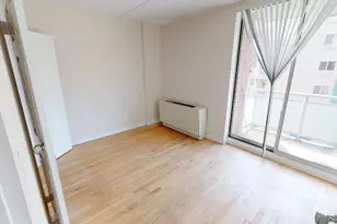 102-02 Queens Blvd, Forest Hills, NY 11375 - Photo 15