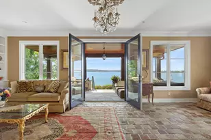 353 Centre Island Rd, Oyster Bay, NY 11771 - Photo 15