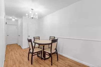 140-18 Burden Crescent #305, Briarwood, NY 11435 - Photo 5