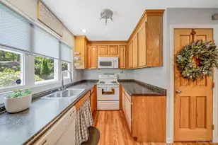 104 21st St, Wading River, NY 11792 - Photo 11