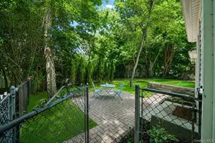 104 21st St, Wading River, NY 11792 - Photo 23