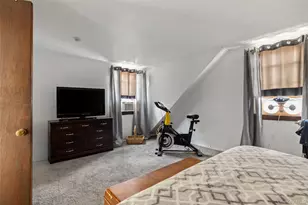 190 Cottage Blvd, Hicksville, NY 11801 - Photo 17