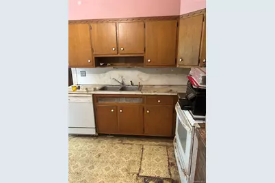 [Address not provided], Poughkeepsie, NY 12601 - Photo 9
