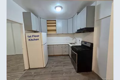 9218 Liberty Avenue, Ozone Park, NY 11417 - Photo 3