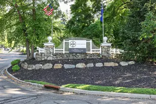102 Crystal Hill Dr, Pomona, NY 10970 - Photo 37