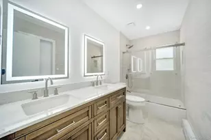 59 Eastfield Ln, Melville, NY 11747 - Photo 11