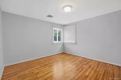 27 Galaxie Lane, Selden, NY 11784 - Photo 25