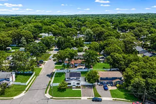 27 Galaxie Ln, Selden, NY 11784 - Photo 37