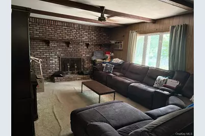 39 Willow Street, Selden, NY 11784 - Photo 5
