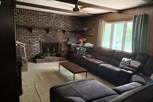 39 Willow St, Selden, NY 11784 - Photo 5