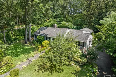 24 Preston Street, Huntington, NY 11743 - Photo 3