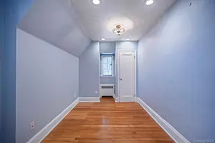 182-40 Avon Rd, Jamaica, NY 11432 - Photo 19
