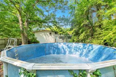41 Arrowhead Lane, East Setauket, NY 11733 - Photo 9