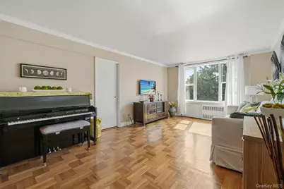 125 Bronx River Road #2F, Yonkers, NY 10704 - Photo 7
