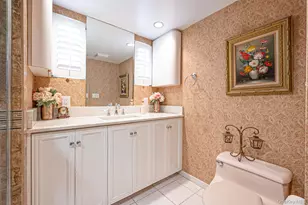 527 Brooklyn Blvd, Brightwaters, NY 11718 - Photo 21