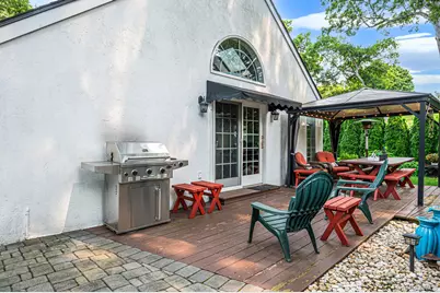 527 Brooklyn Boulevard, Brightwaters, NY 11718 - Photo 27