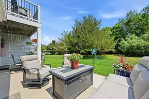 4010 The Fairway, Calverton, NY 11933 - Photo 29
