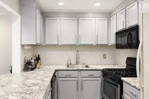 802 Sara Cir, Port Jefferson Station, NY 11776 - Photo 5
