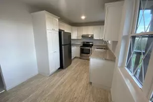 493 Sierra Vista Ln, Valley Cottage, NY 10989 - Photo 3