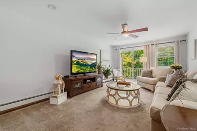 1840 Crompond Road #6C3, Peekskill, NY 10566 - Photo 7