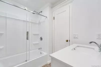 230 W Islip Road, West Islip, NY 11795 - Photo 35