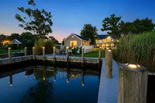 230 W Islip Rd, West Islip, NY 11795 - Photo 45