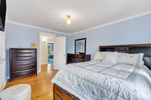 230 W Islip Rd, West Islip, NY 11795 - Photo 33