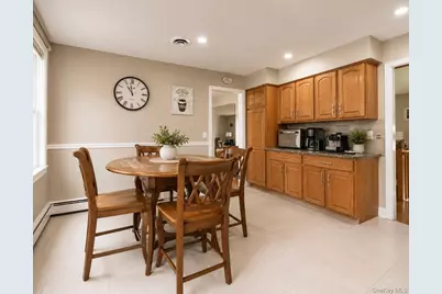4 Shana Lane, Mahopac, NY 10541 - Photo 9