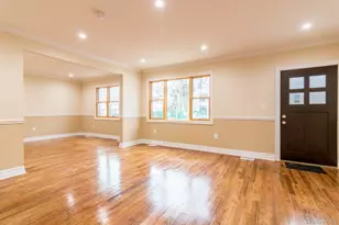 84-31 Beverly Rd, Kew Gardens, NY 11415 - Photo 3