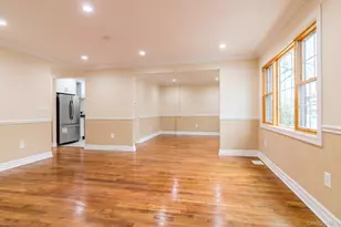 84-31 Beverly Rd, Kew Gardens, NY 11415 - Photo 5