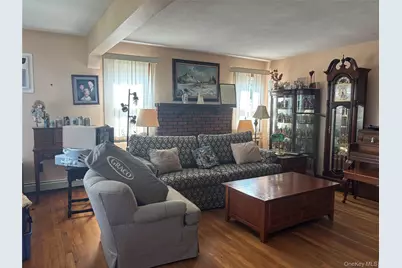 1054 Highland Street, Baldwin, NY 11510 - Photo 3