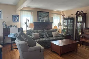 1054 Highland St, Baldwin, NY 11510 - Photo 3