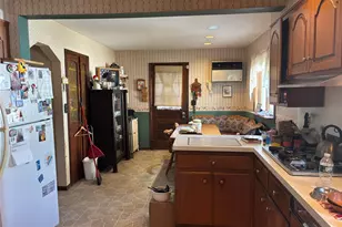 1054 Highland St, Baldwin, NY 11510 - Photo 5