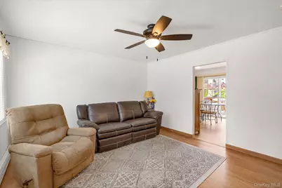 51 Hampton Avenue, Mastic, NY 11950 - Photo 5