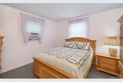 51 Hampton Avenue, Mastic, NY 11950 - Photo 11