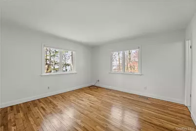 6 Scarborough Circle, Briarcliff Manor, NY 10510 - Photo 15