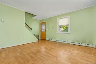 578 Patterson St, East Meadow, NY 11554 - Photo 5