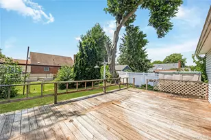 578 Patterson St, East Meadow, NY 11554 - Photo 21