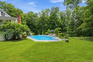 4 Southwind Dr, Lewisboro, NY 10518 - Photo 3