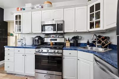 3046 Coddington Avenue, Bronx, NY 10461 - Photo 19