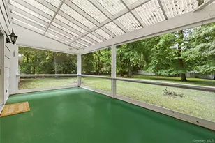 10 Hawthorne Way, Hartsdale, NY 10530 - Photo 15