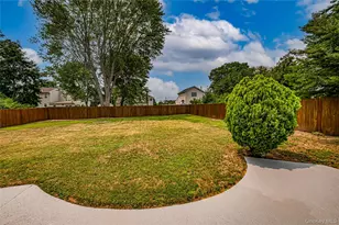 696 Peter Paul Dr, West Islip, NY 11795 - Photo 25
