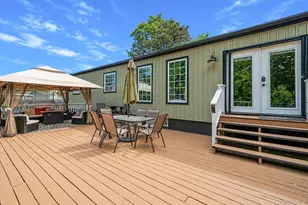1010 Sipp Ave, Medford, NY 11763 - Photo 33